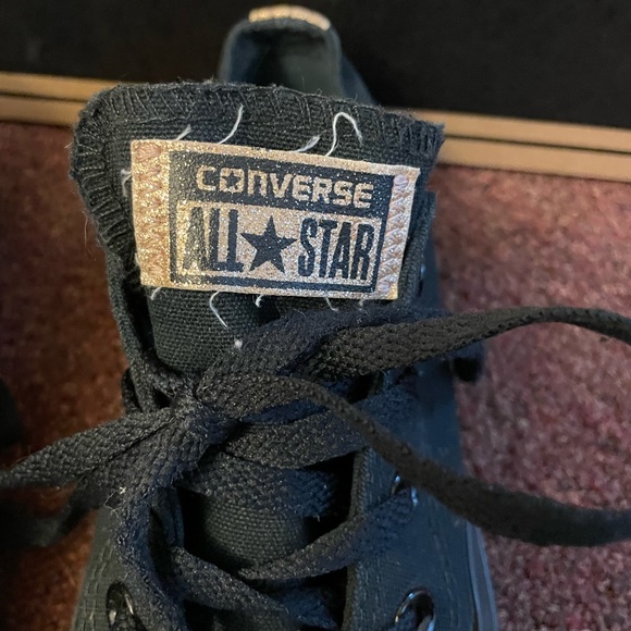 Converse black and gold sneackers size 6 - Picture 4 of 9